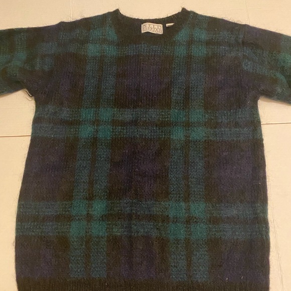 Nell Flowers by J.G. Hook sweater - Picture 1 of 12